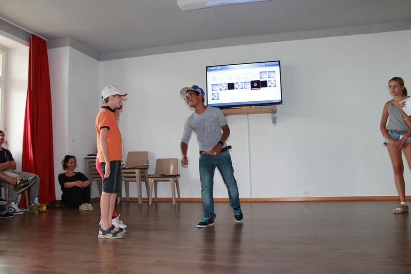 Village Camps International Summer Camp Leysin, Switzerland 2025-08-09 https://www.villagecamps.com/journals_admin/images/716-27-lang (4).jpg